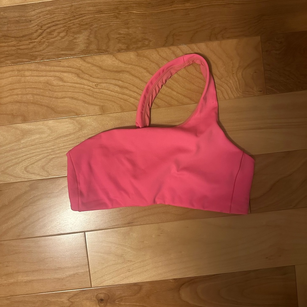 Pink Left on Friday offshore top